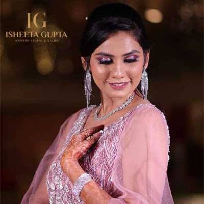 Freelance Makeup Artist in Palam Vihar