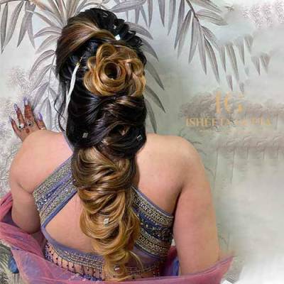 Hair Styling Services in Begum Pur