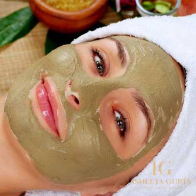 Organic Facial in Connaught Place