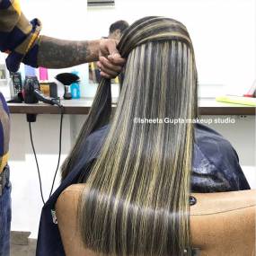 Hair Coloring in Shahdara
