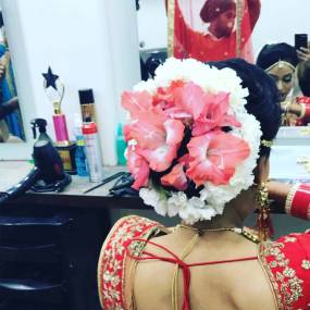 Hair Styling in Shahdara