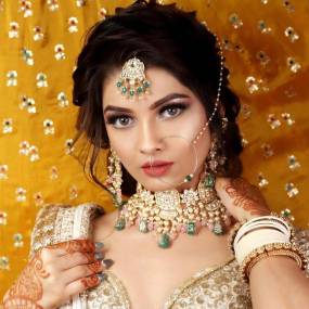 Haldi & Mehndi Makeup