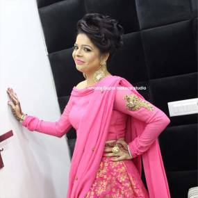 Haldi & Mehndi Makeup